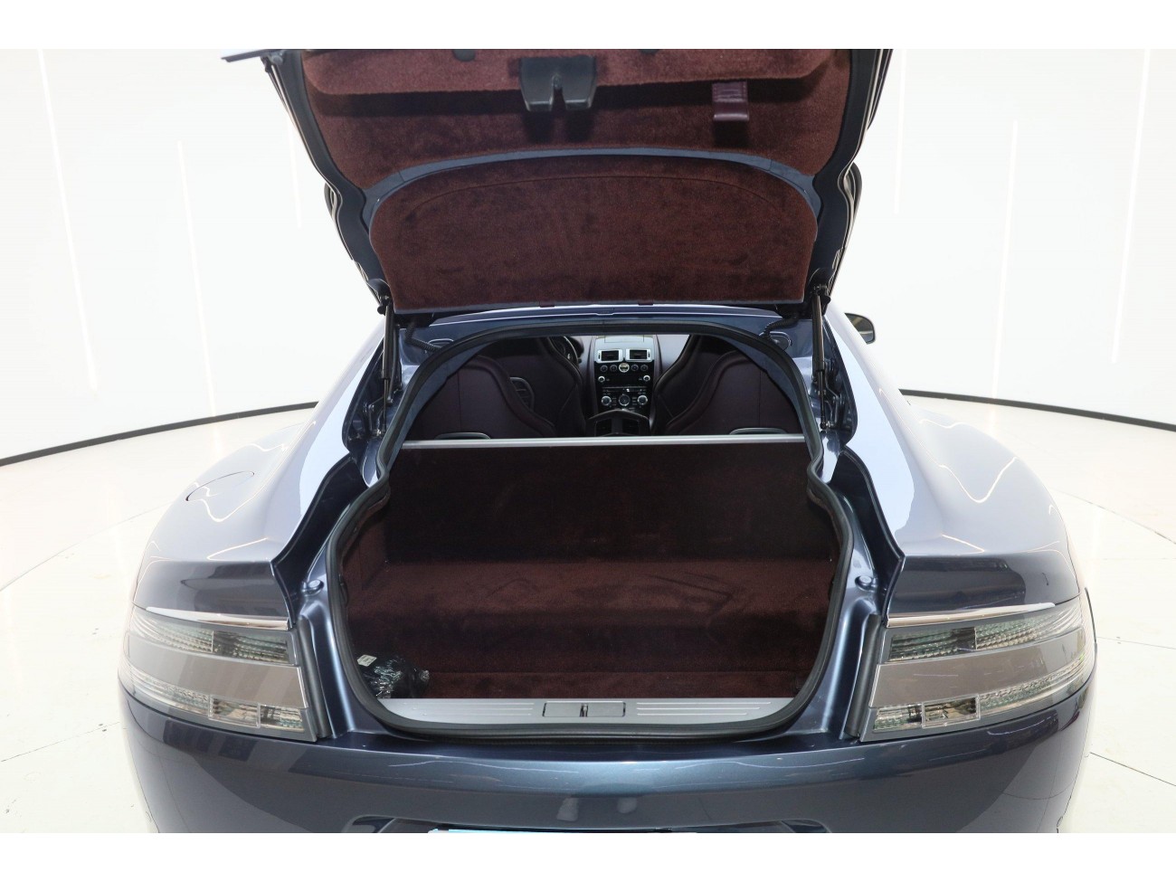 Aston Martin Rapide 2013