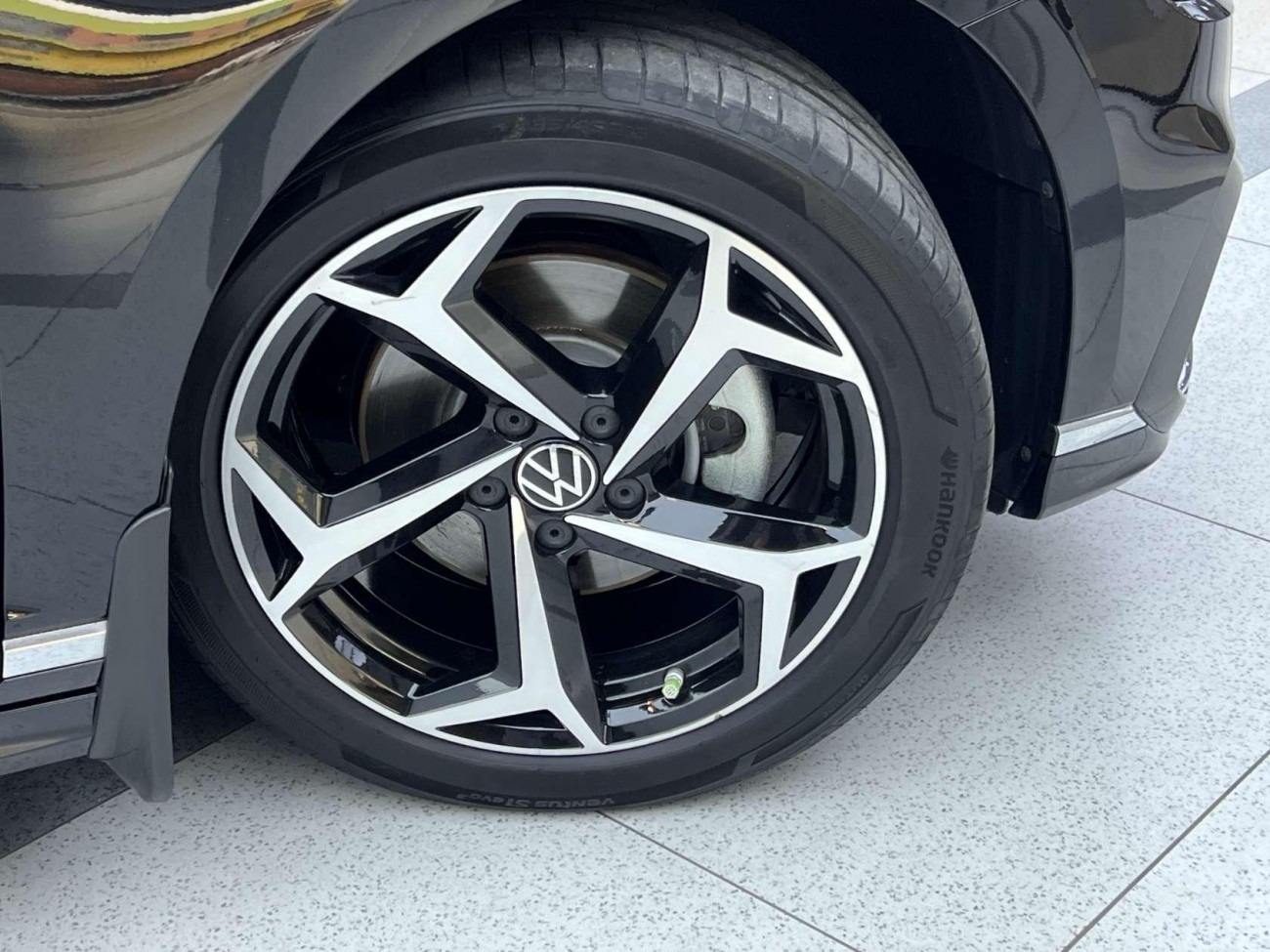 Volkswagen Magotan 2024