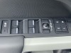Land Rover Defender 2024