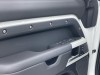 Land Rover Defender 2024