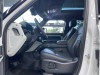 Land Rover Defender 2024