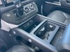 Land Rover Defender 2024