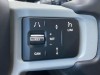 Land Rover Defender 2024