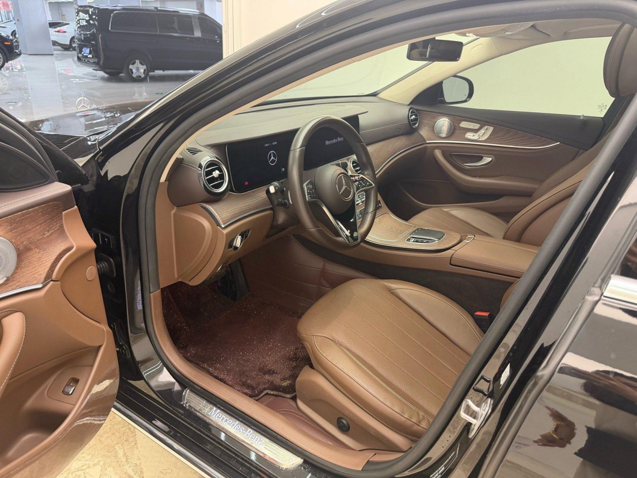 Mercedes-Benz E 300 L 2021