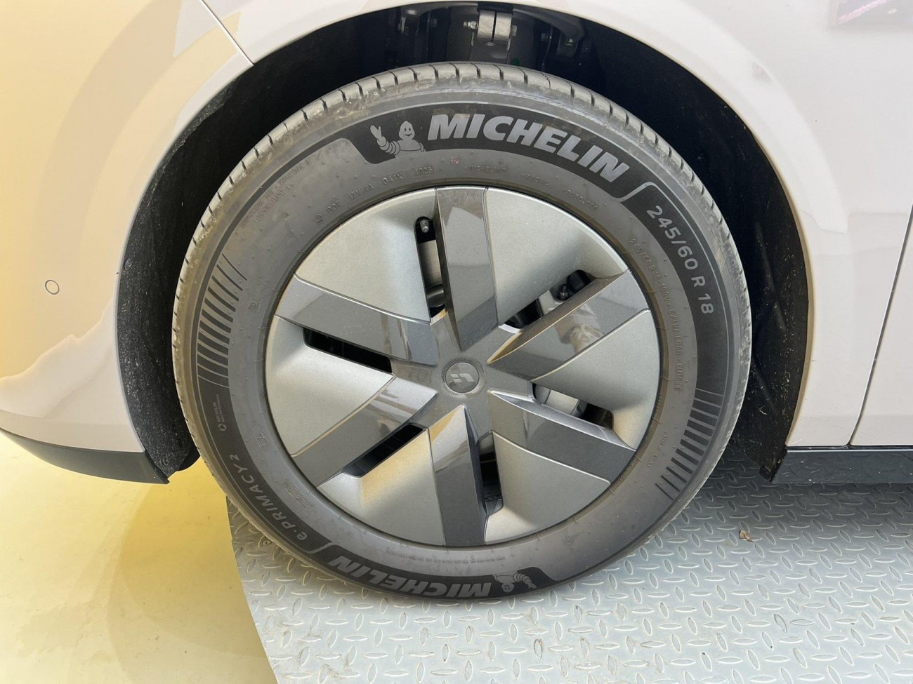 Li Auto MEGA 2026