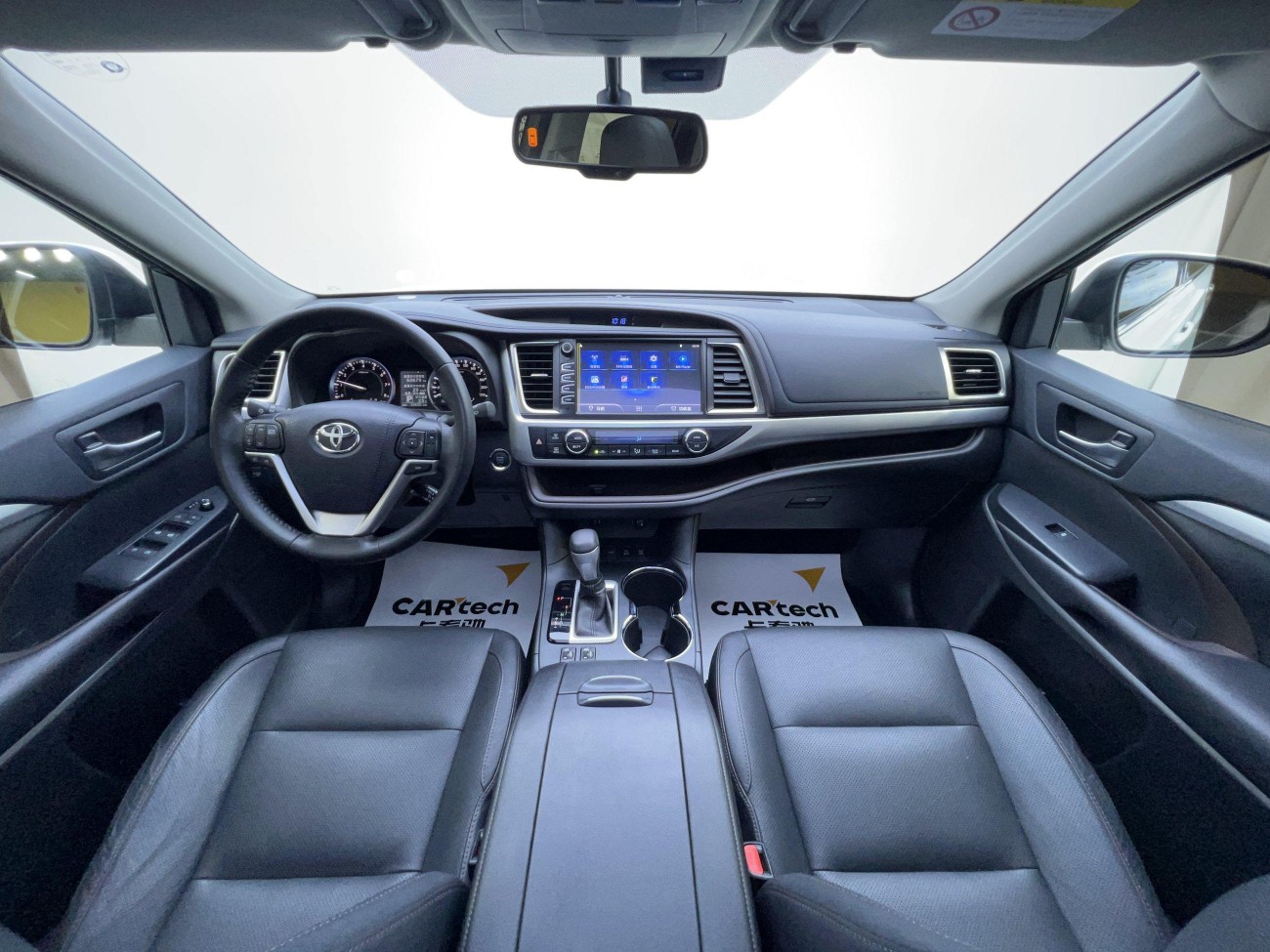 Toyota Highlander 2016