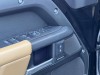 Land Rover Defender 2025