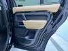Land Rover Defender 2025