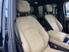 Land Rover Defender 2025