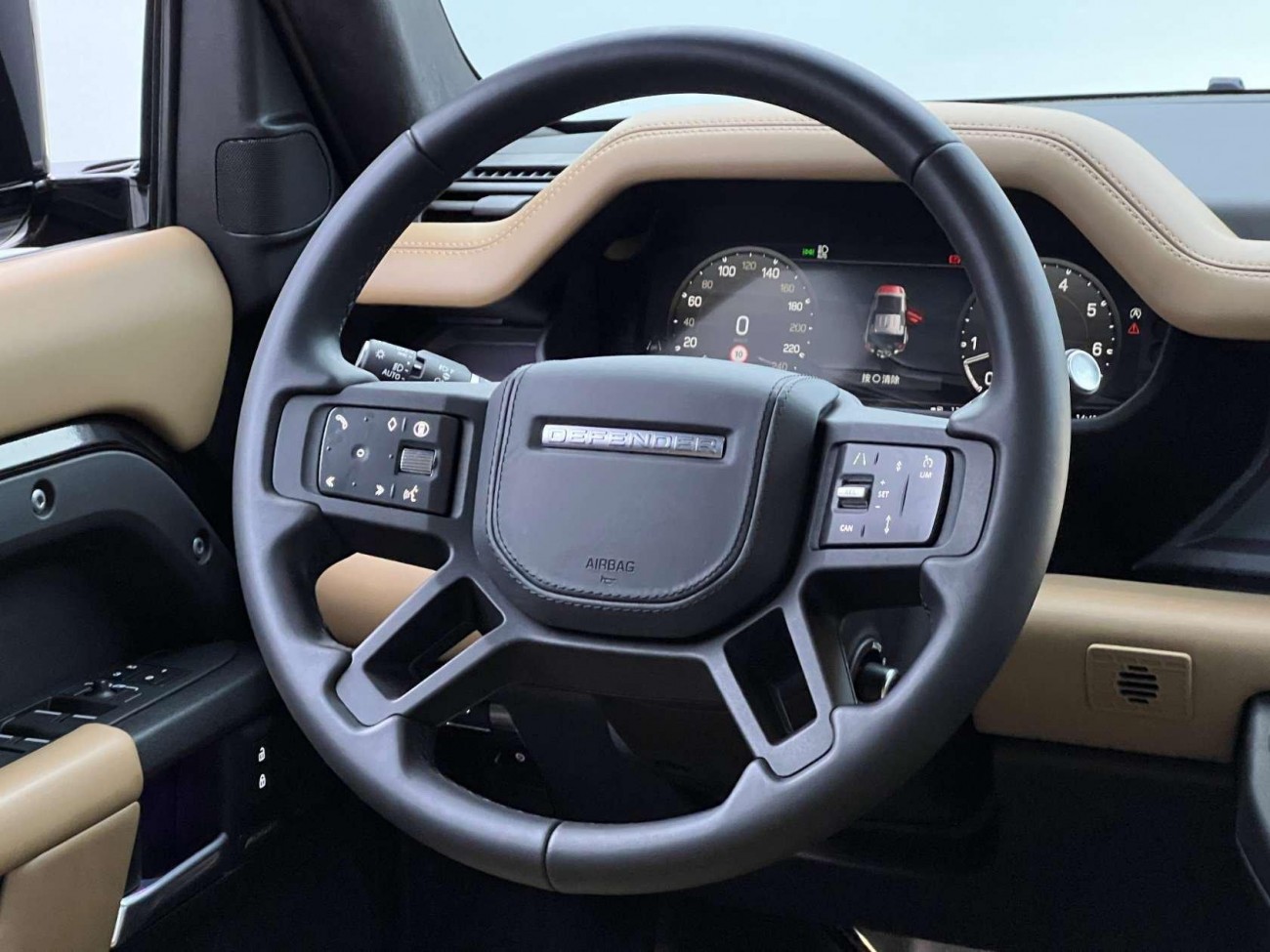 Land Rover Defender 2025