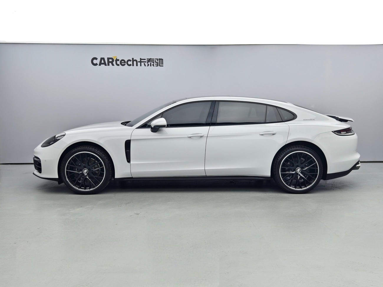 Porsche Panamera 2022