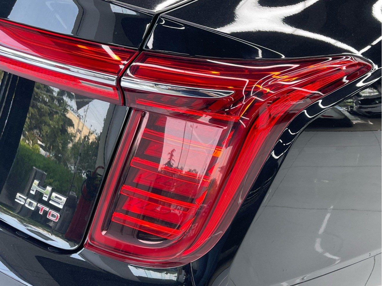 Hongqi H9 2022