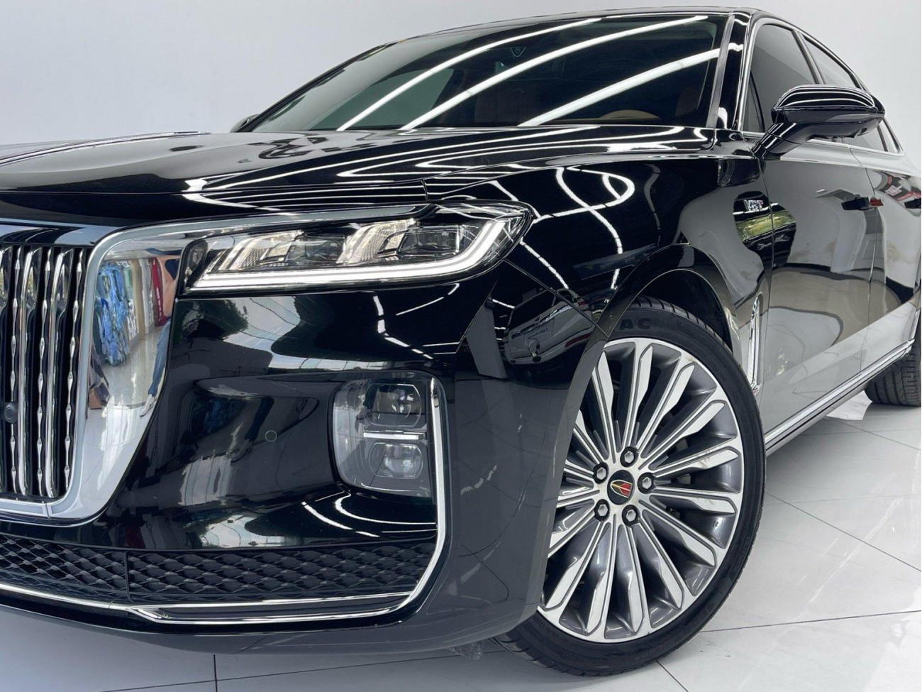 Hongqi H9 2022