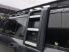 Land Rover Defender 2023