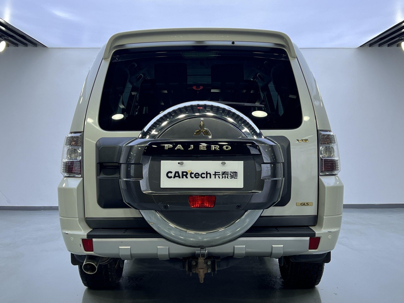 Mitsubishi Pajero 2015