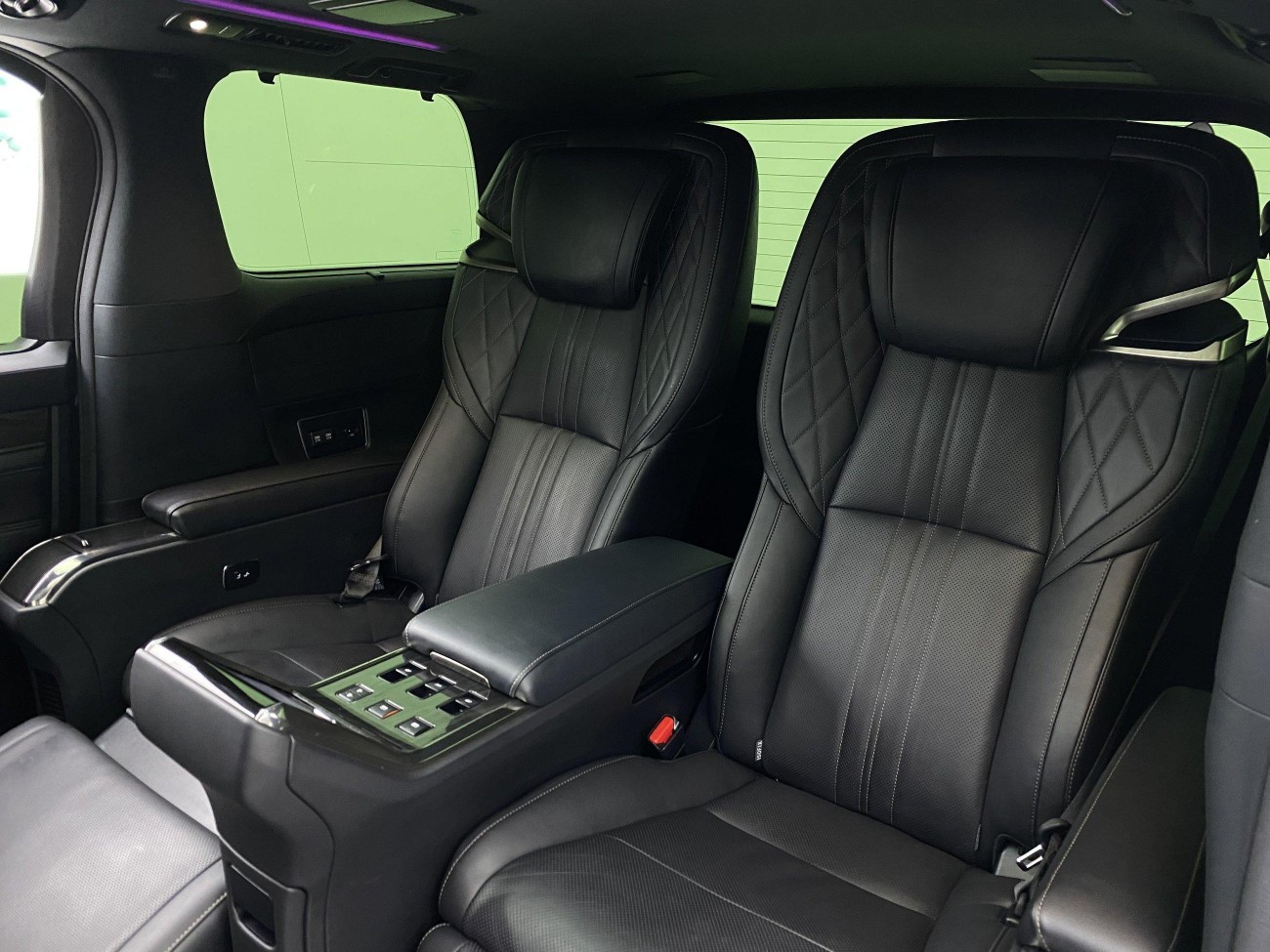 Lexus LM 300h 2021