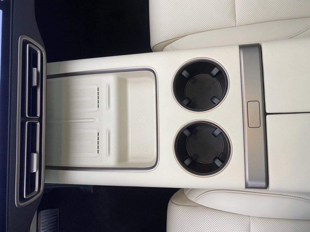 Li Auto MEGA 2025