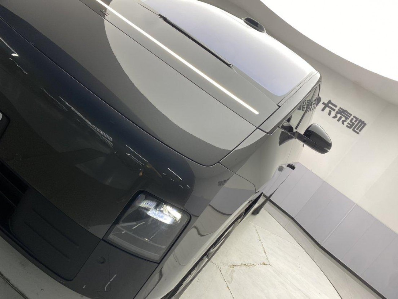 Li Auto MEGA 2025