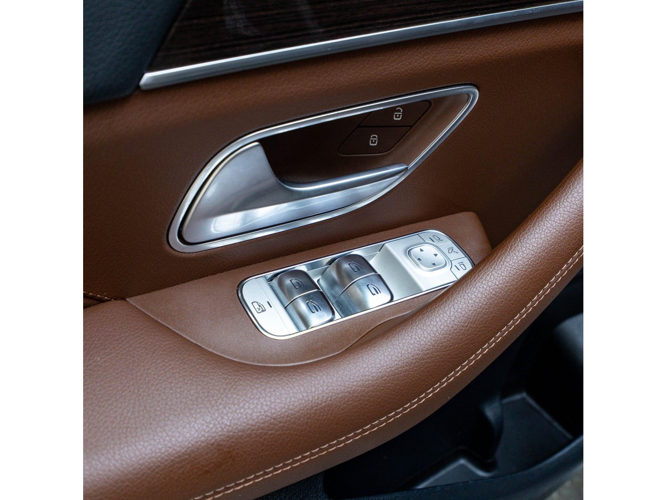 Mercedes-Benz GLE 350 4MATIC 2025