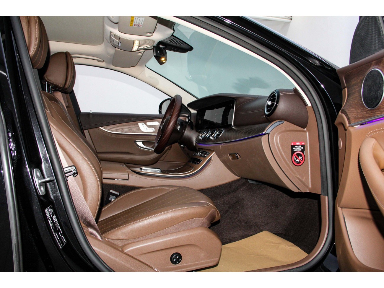 Mercedes-Benz E 300 L 2023