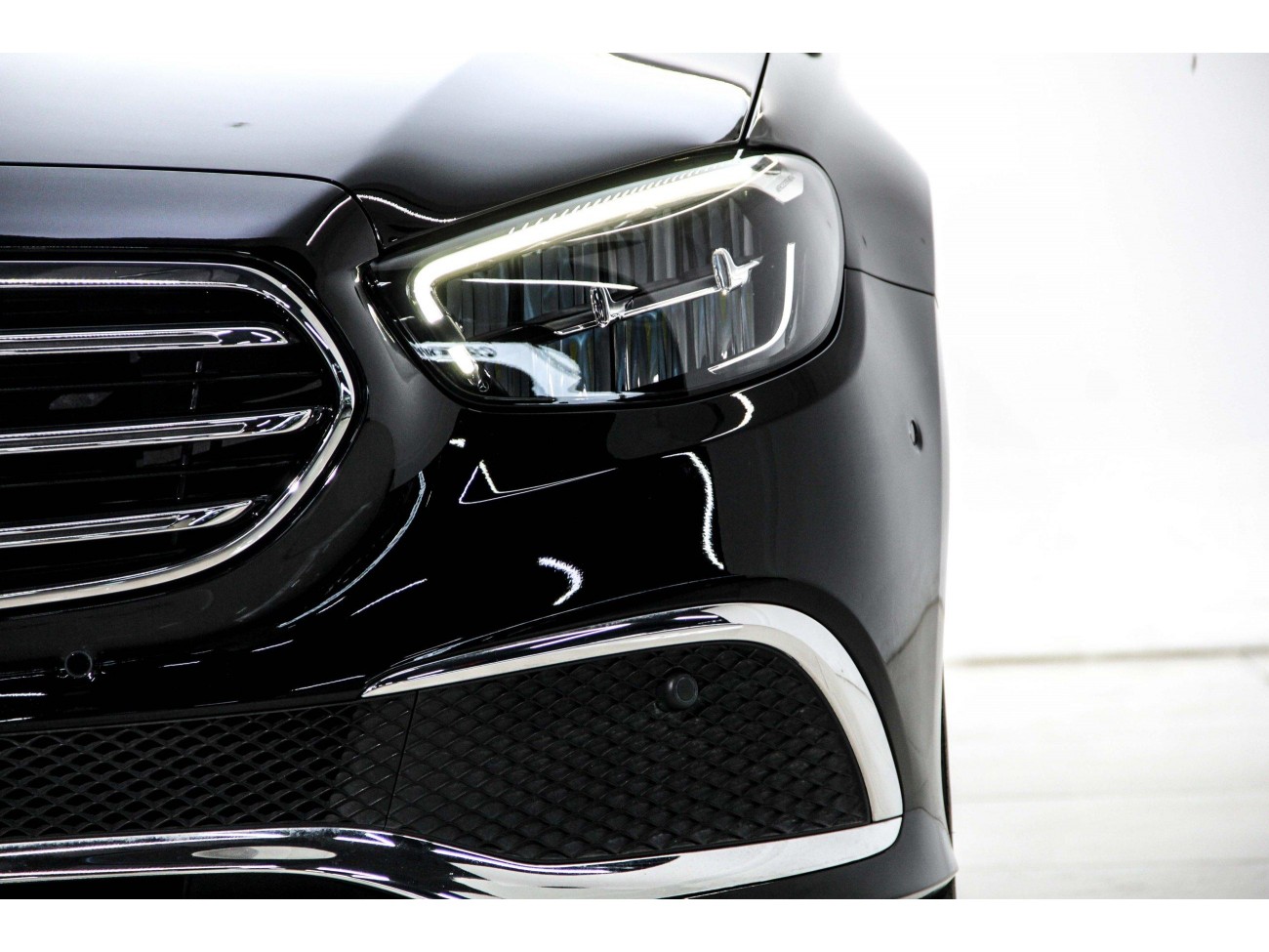 Mercedes-Benz E 300 L 2023