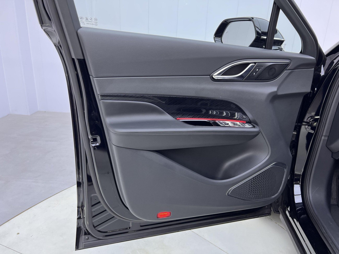 Hongqi HS3 2026