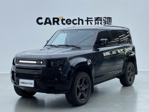 Land Rover Defender 2023