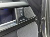 Land Rover Defender 2023