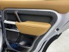Land Rover Defender 2021