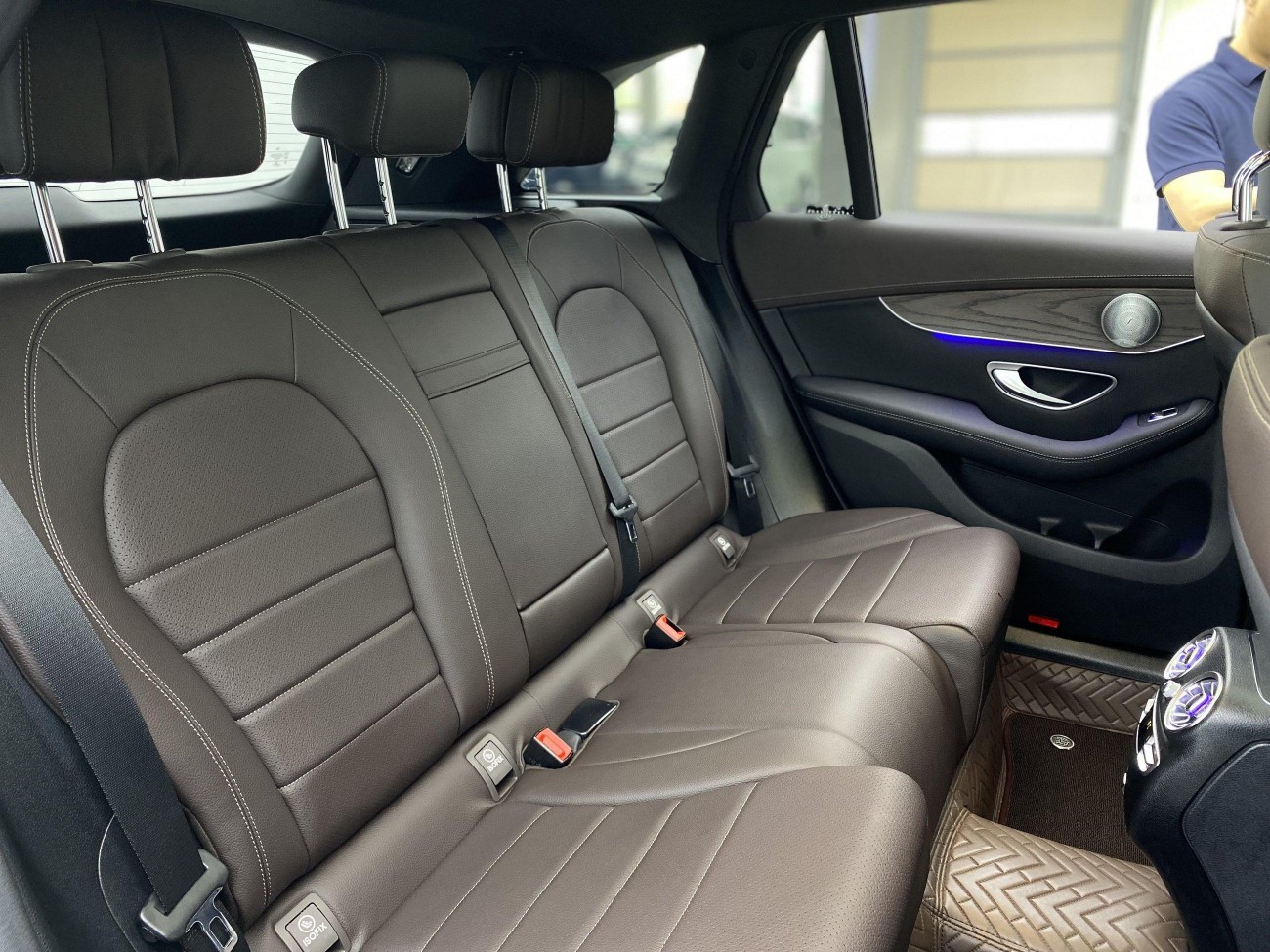 Mercedes-Benz GLC 260 L 2021