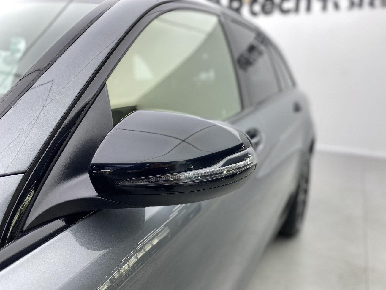 Mercedes-Benz GLC 260 L 2021