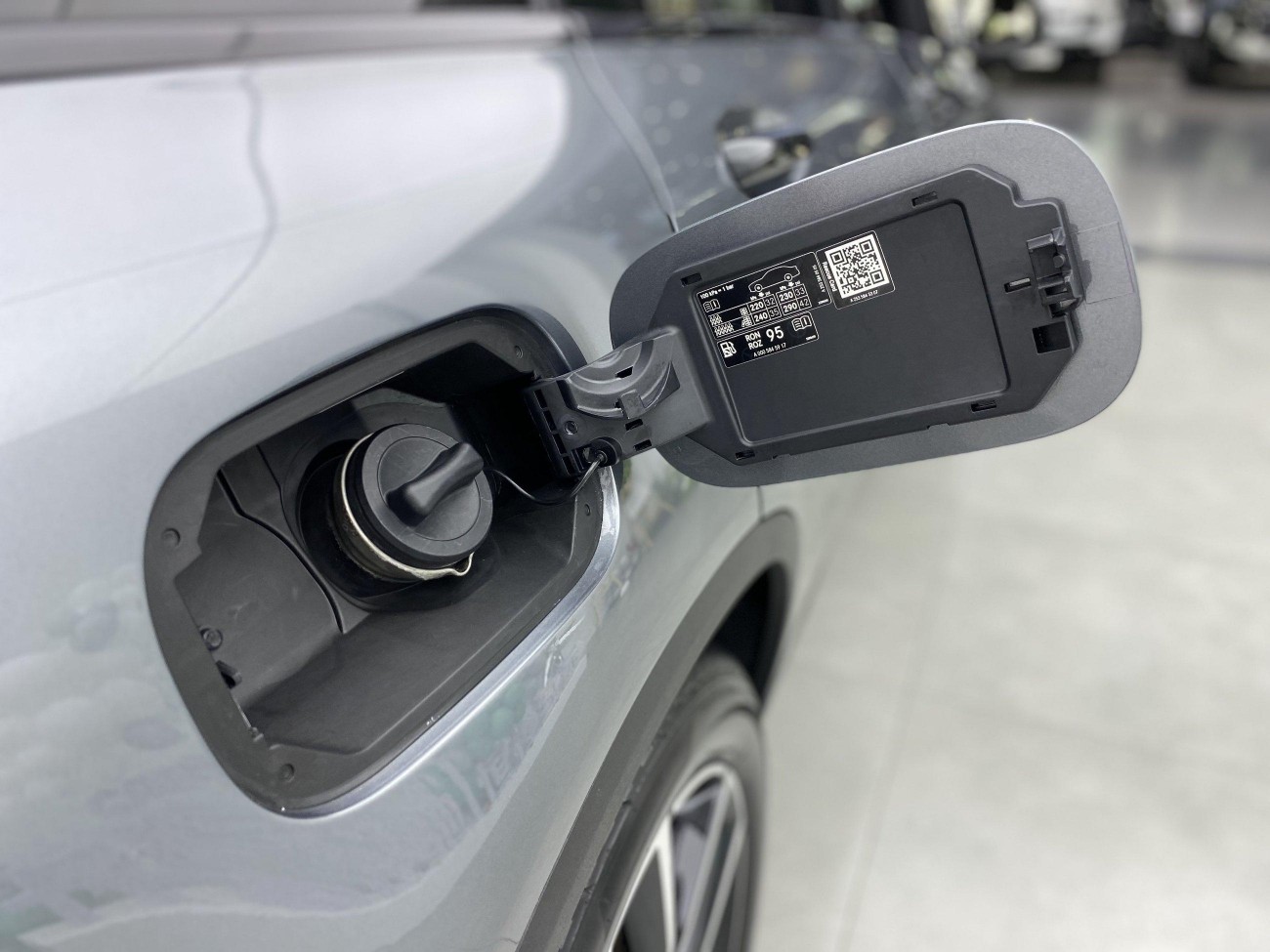 Mercedes-Benz GLC 260 L 2021