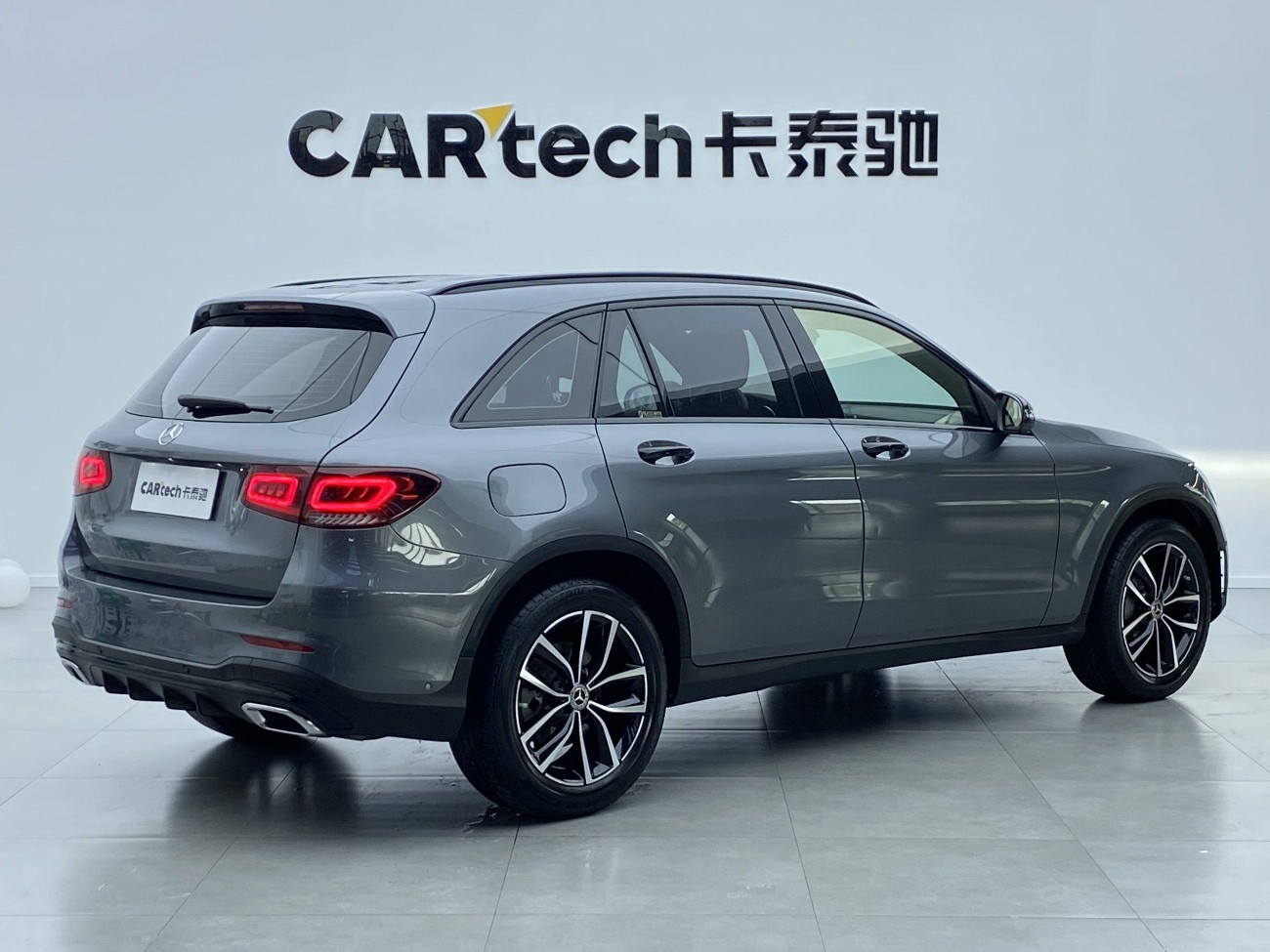 Mercedes-Benz GLC 260 L 2021