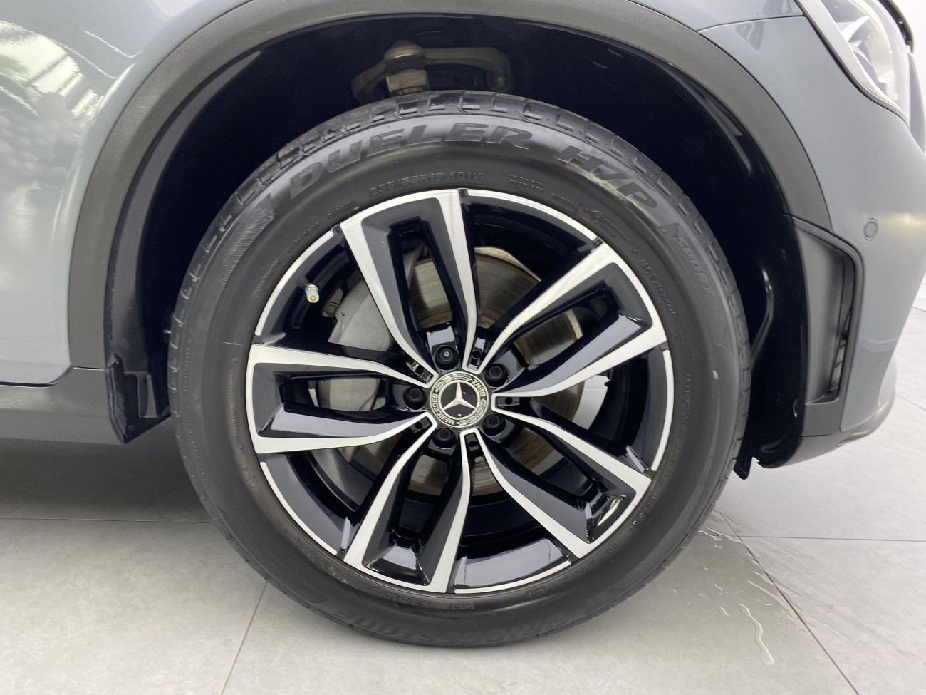Mercedes-Benz GLC 260 L 2021