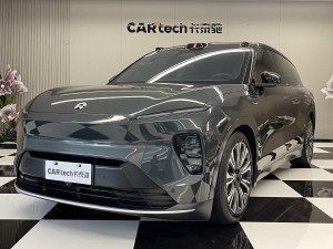 NIO ES8 2023