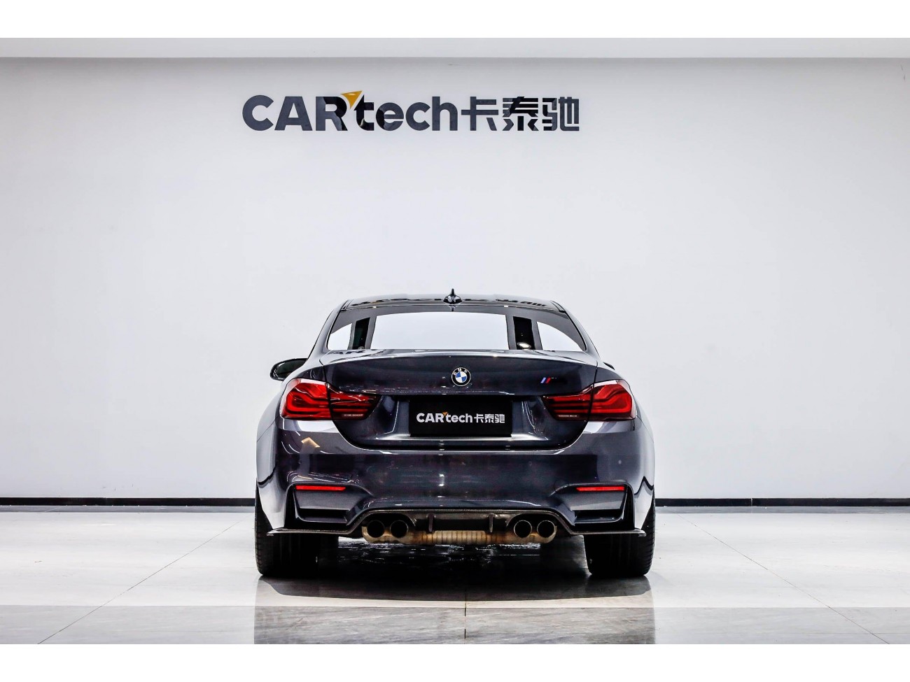 BMW M4 2019