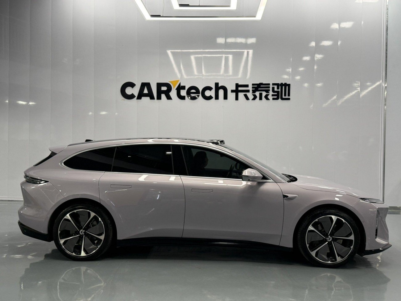 NIO ET5 2025