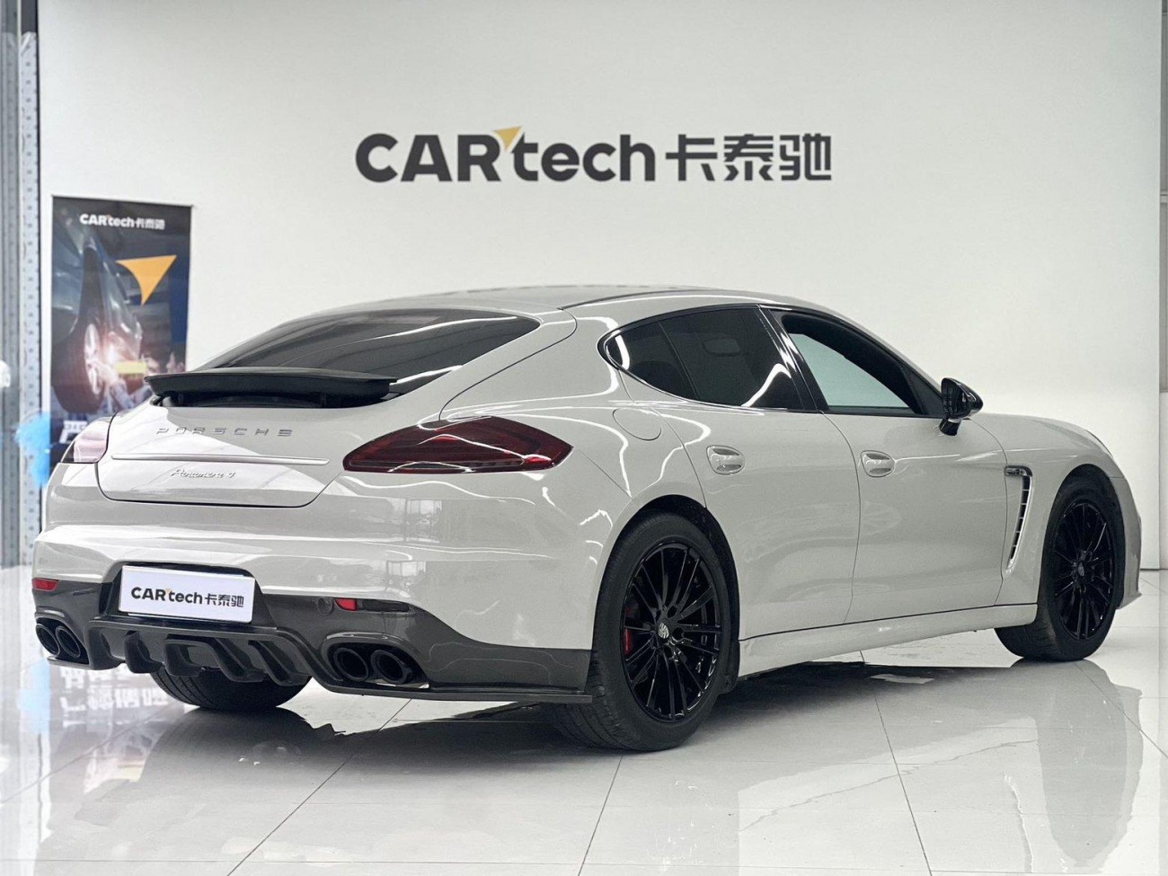 Porsche Panamera 2013