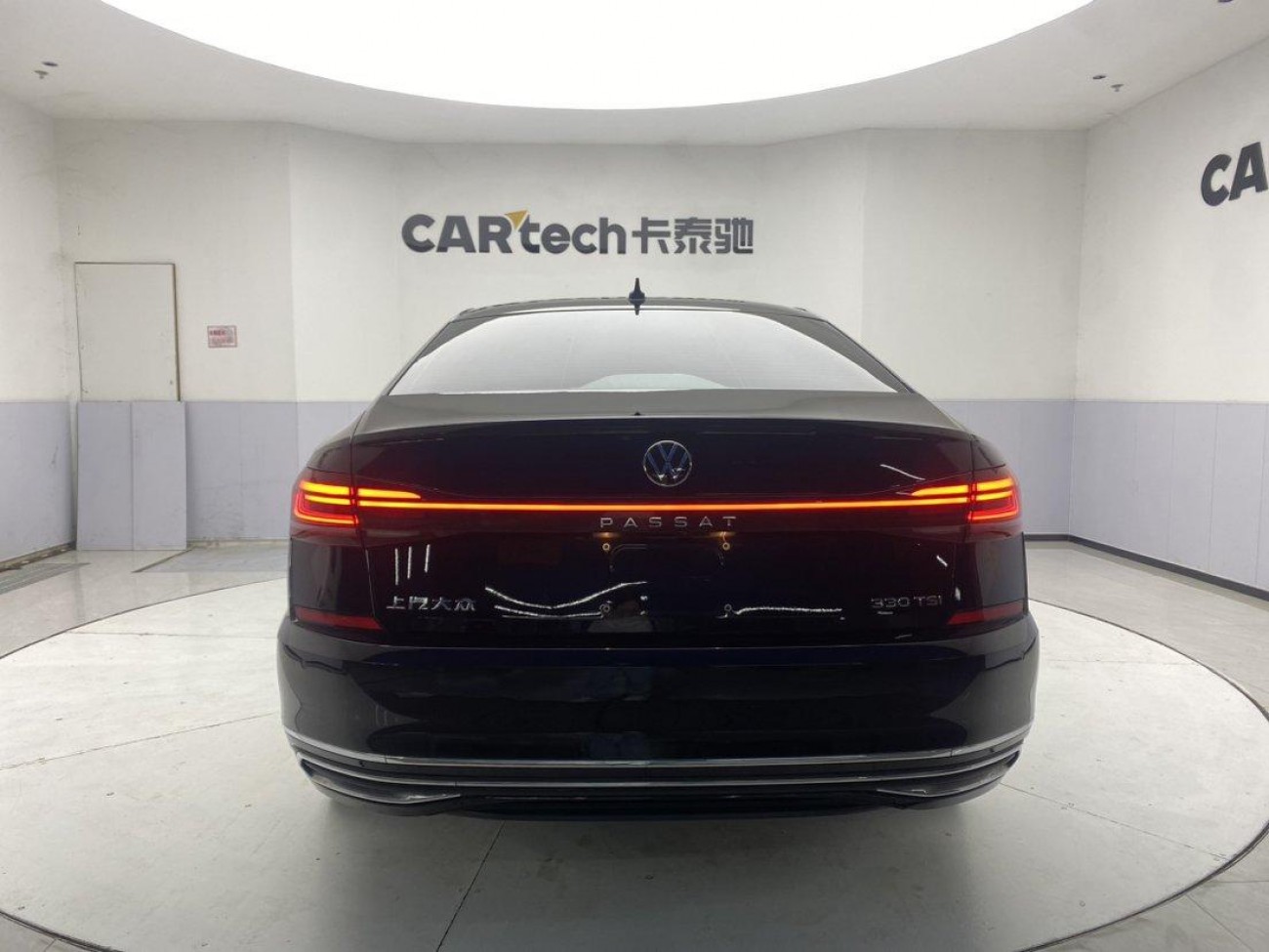 Volkswagen Passat 2024