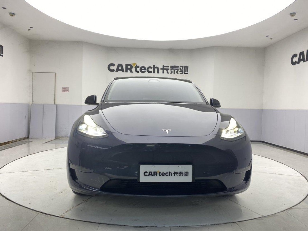 Tesla Model Y 2021