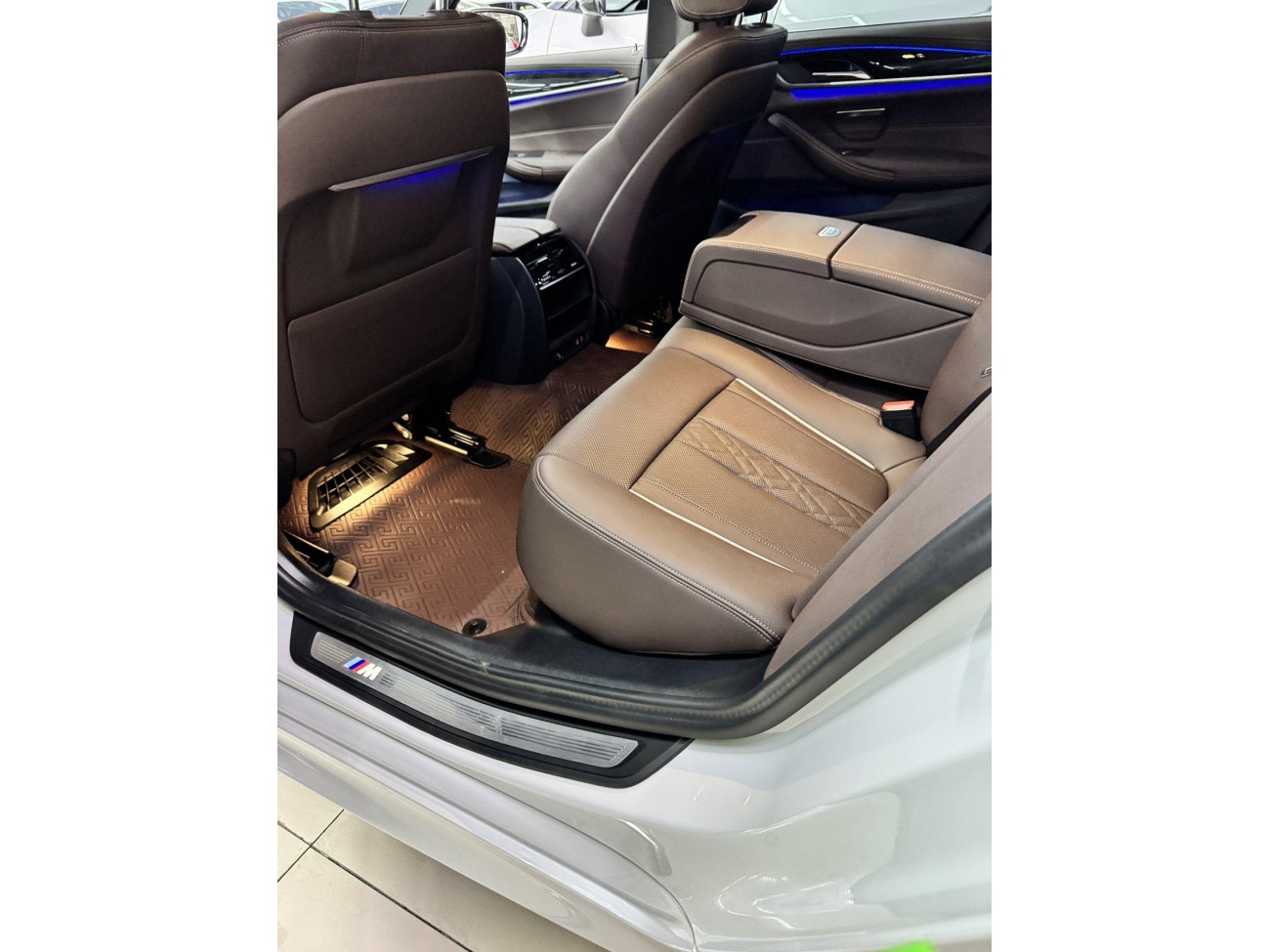BMW 525Li 2023