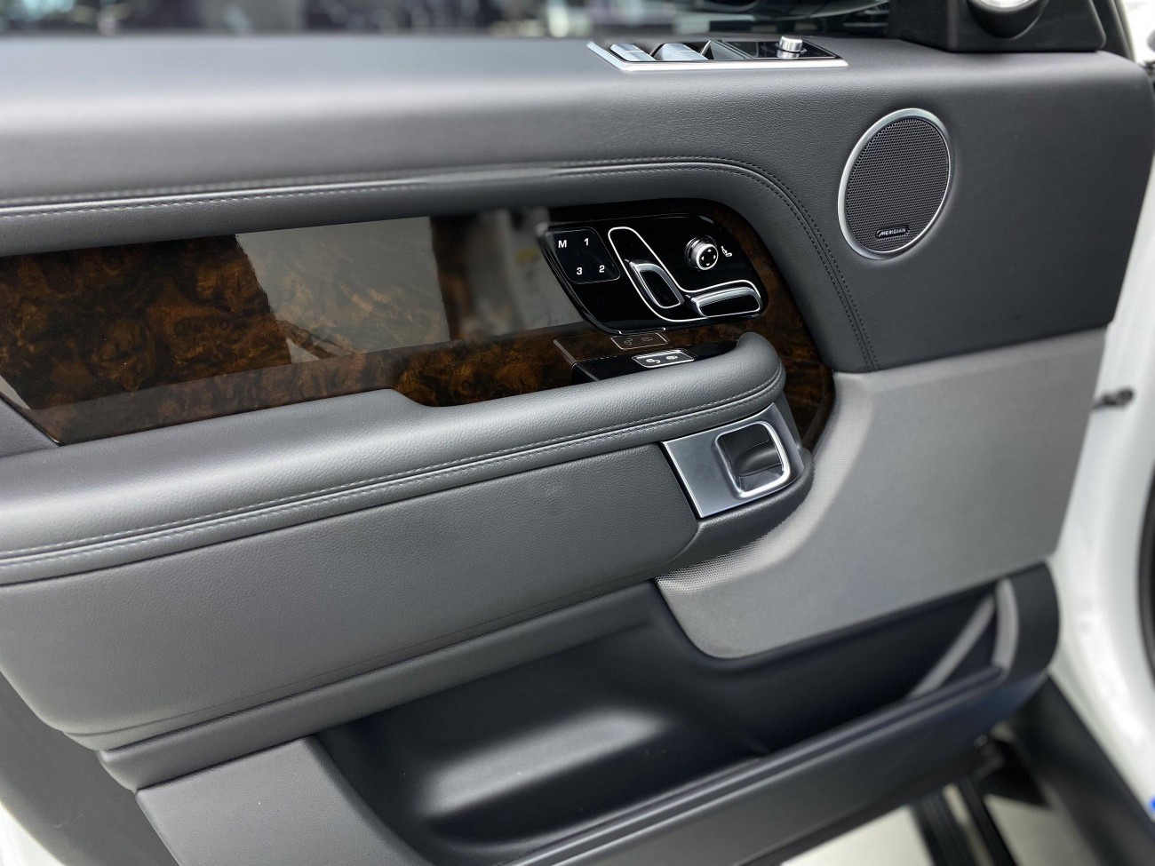 Land Rover Range Rover 2020