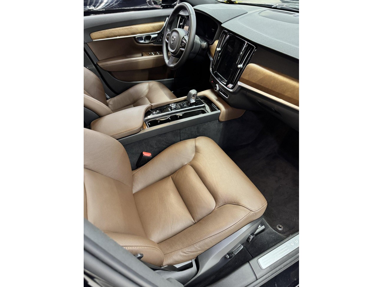 Volvo S90 2024