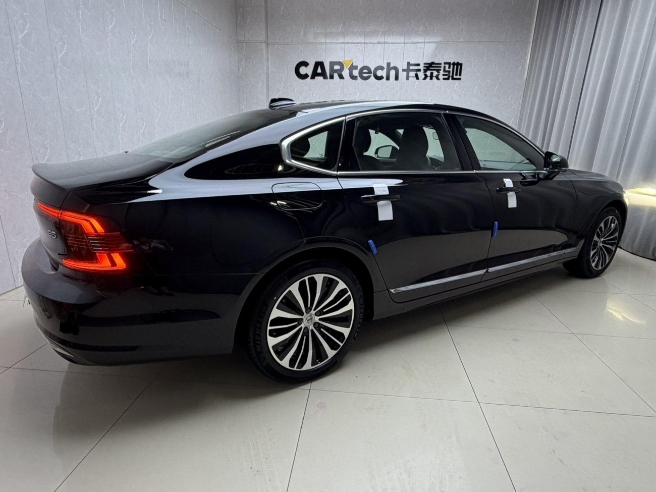 Volvo S90 2024