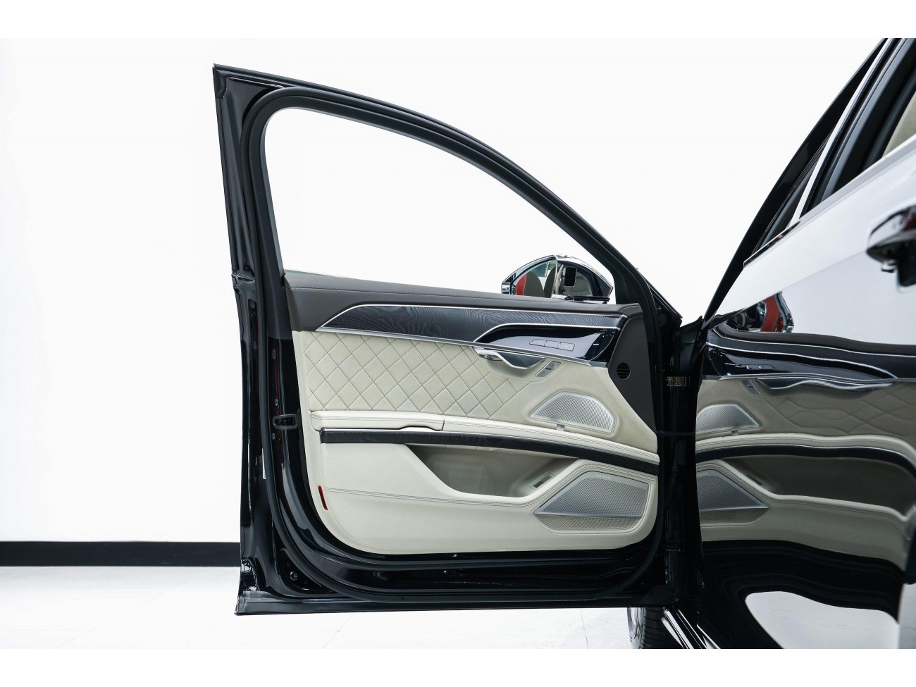 Audi A8L 2023