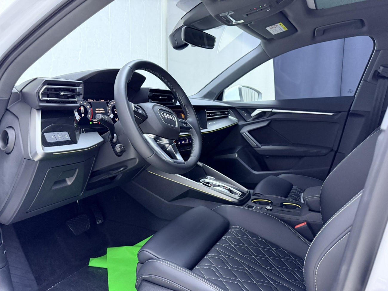 Audi Flying Spur 2025