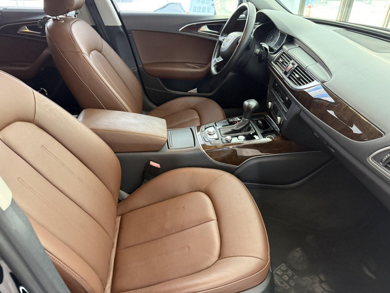 Audi A6L 30 2015