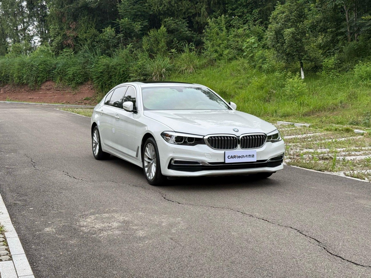 BMW 525Li 2020