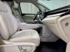 Volvo EM90 2025