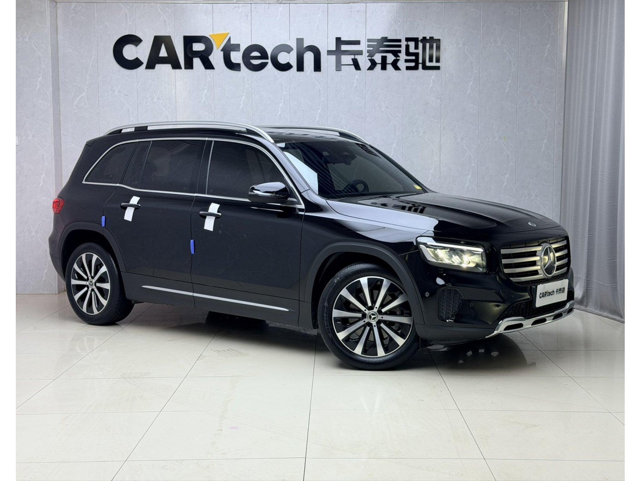 Mercedes-Benz GLB 2025